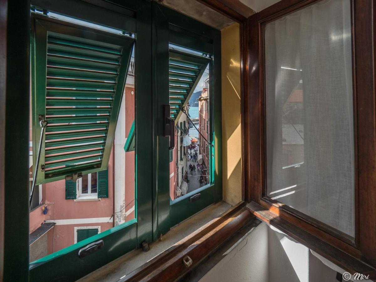 El Nin Apartment With Terrace Вернаца Екстериор снимка